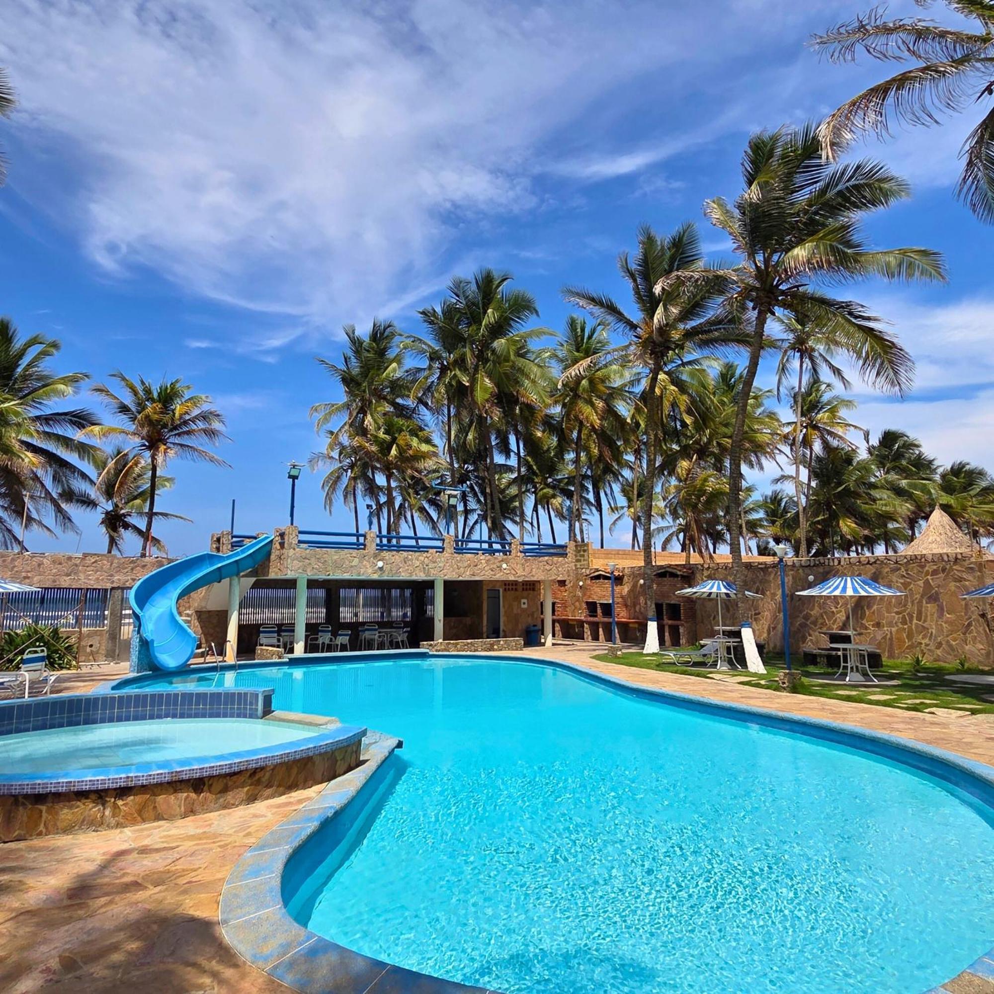 Tucacas, Frente Al Mar, Piscina Y Playa Privadaアパートメント エクステリア 写真
