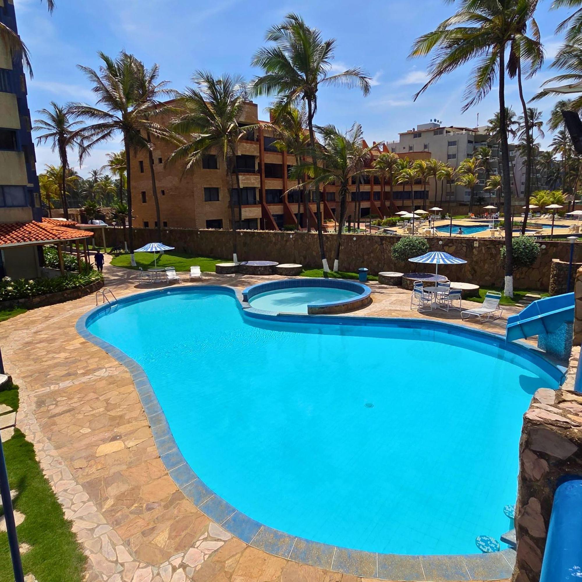 Tucacas, Frente Al Mar, Piscina Y Playa Privadaアパートメント エクステリア 写真